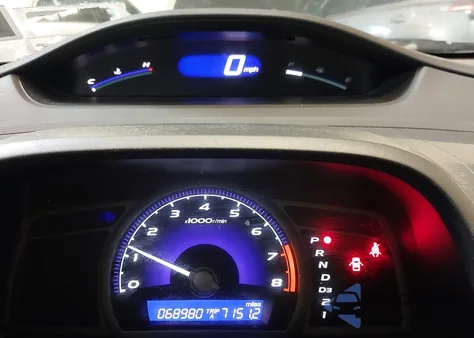 2006 Honda Civic Lx z USA, uszkodzony, nr VIN 1HGFA16596L136121